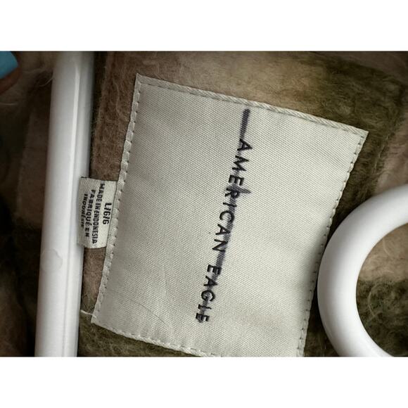 American Eagle plaid jacket - Picture 3 of 3